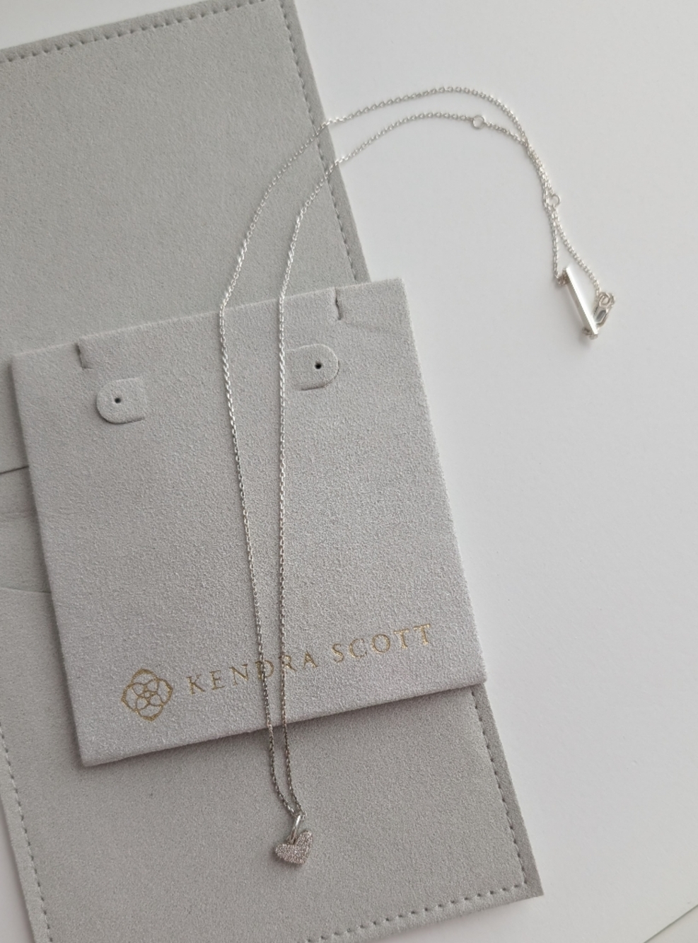 Kendra Scott Sterling Silver & Diamond Ari Heart Pendant Necklace NWOT - Picture 4 of 6